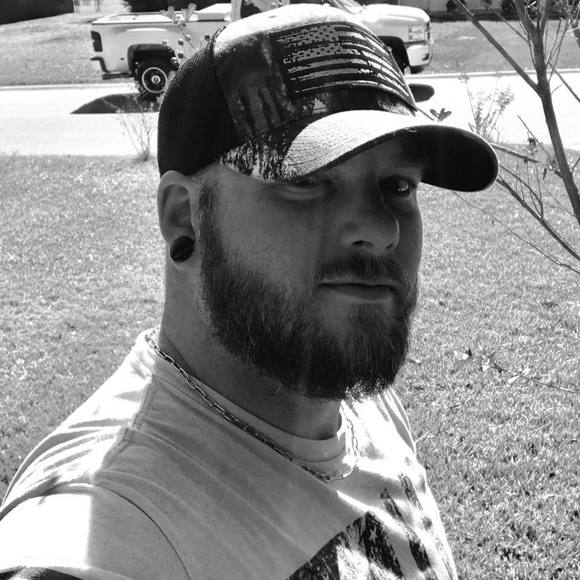 Meet your Posher, Joshua - Picture 1 of 1